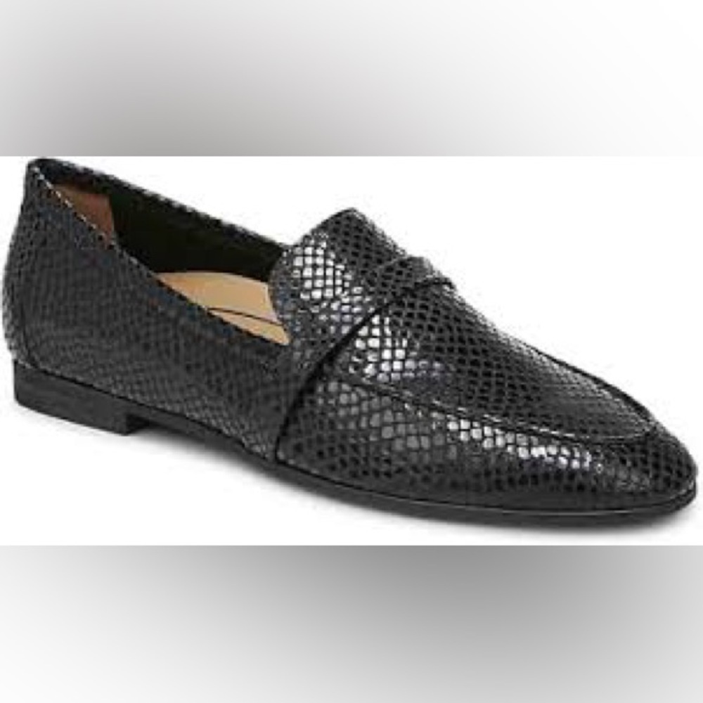 Vionic Zane loafer comfort shoe grey black faux lizard women size 6 professional